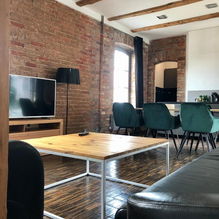 Apartamenty Stara Winiarnia Walcz Bagian luar foto