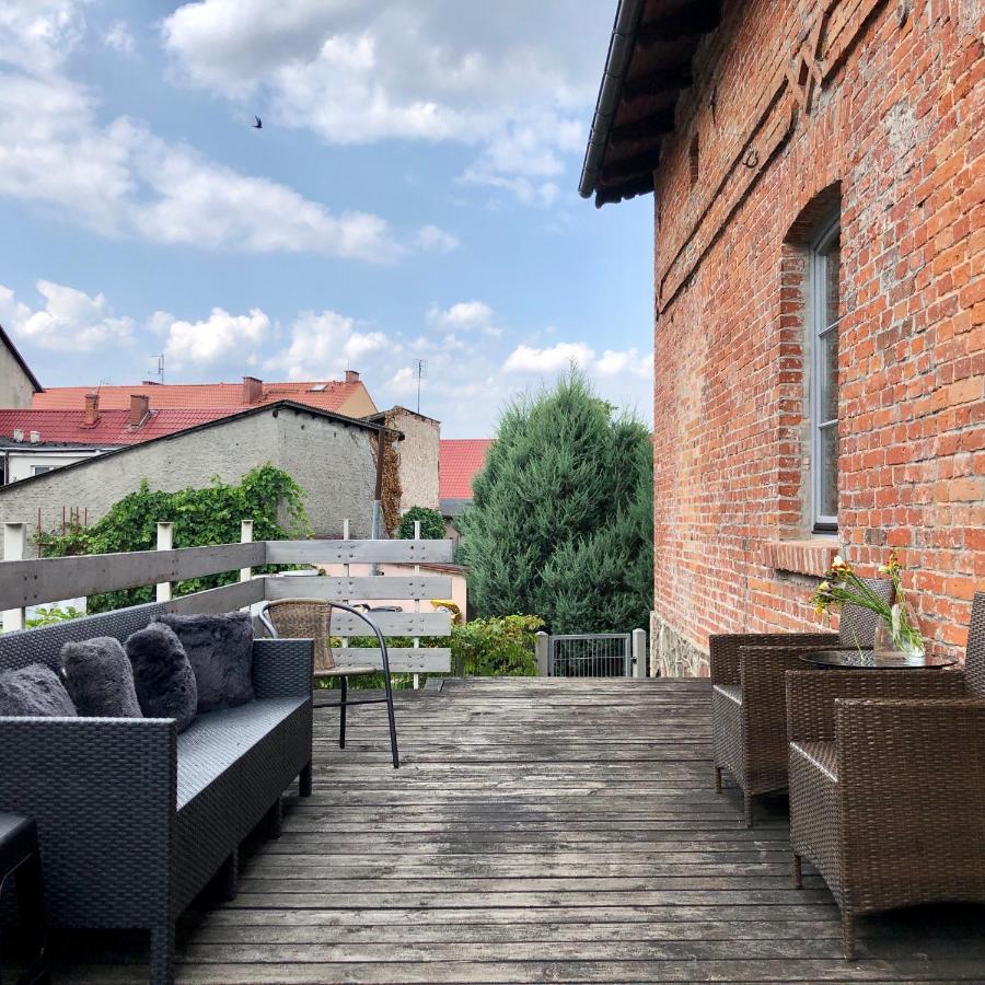 Apartamenty Stara Winiarnia Walcz Bagian luar foto