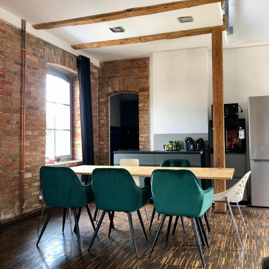 Apartamenty Stara Winiarnia Walcz Bagian luar foto