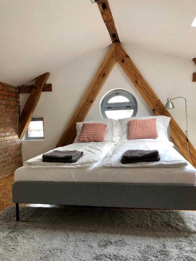 Apartamenty Stara Winiarnia Walcz Bagian luar foto